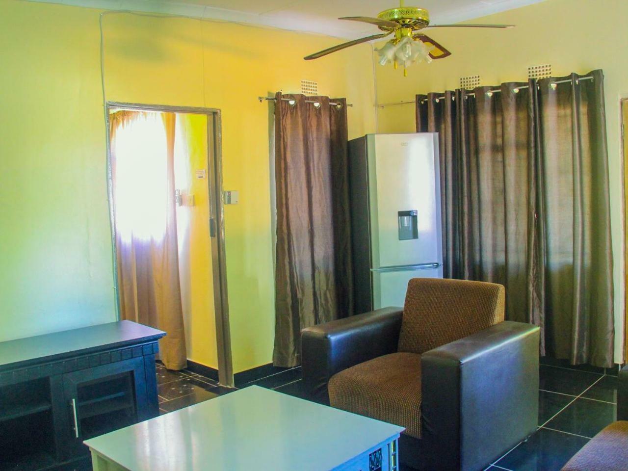 Bj&T Vacation Homes Kasane Exterior foto